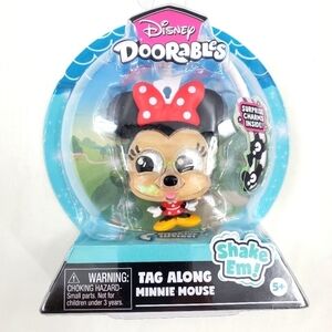 Disney Doorables tag along Minnie Mouse bag charm